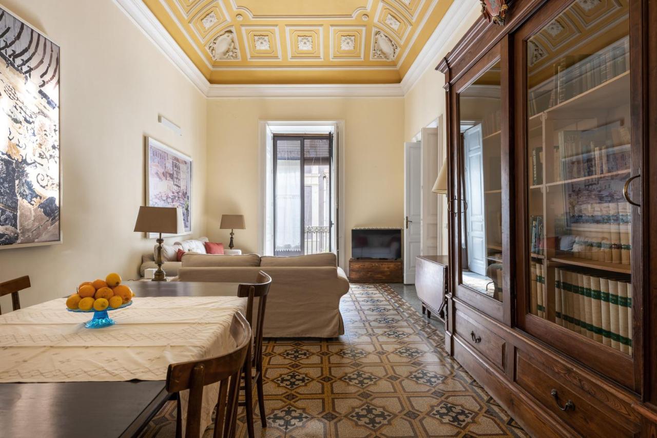 Catania City Center Historical Building Home Exterior foto